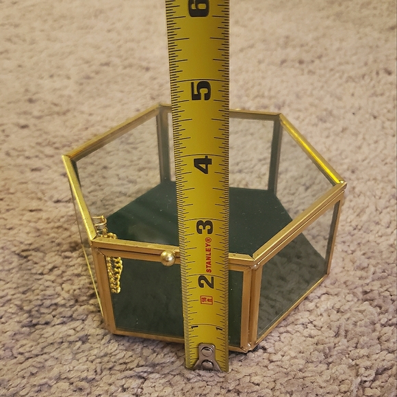 Gold Hexagon Glass Lid Jewelry/Trinket holder - Picture 5 of 7